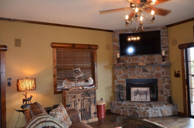 Fireplace | Image 4