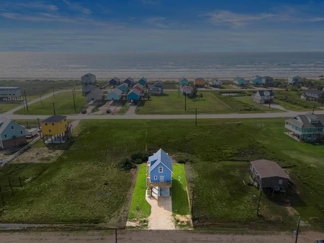 4822 Palm St, House other with 3 bedrooms, 2 bathrooms and null parking in Freeport TX | Image 9