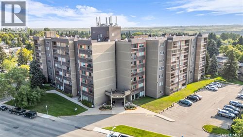 605-351 Saguenay Dr, Saskatoon, SK, S7K5T4 | Card Image