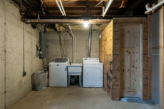 100 Finley Rd, House other with 3 bedrooms, 2 bathrooms and null parking in Albion MI | Image 39