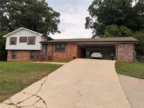 886 Killian Hill Rd Sw, Lilburn, GA, 30047-3104 | Card Image