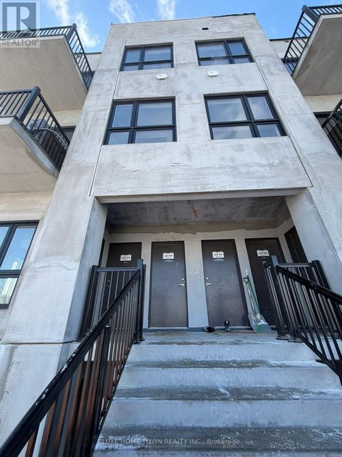 318-25 Palace St, Kitchener, ON, N2E0L2 | Card Image