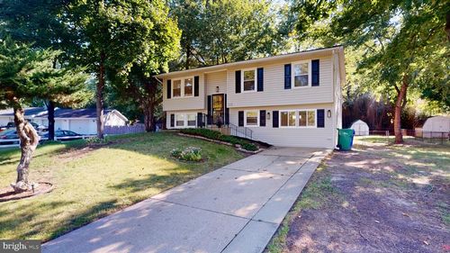 1005 Stoddert Ave, WALDORF, MD, 20602-2916 | Card Image