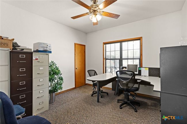 408 N Key Ave, Home with 0 bedrooms, 0 bathrooms and null parking in Lampasas TX | Image 17