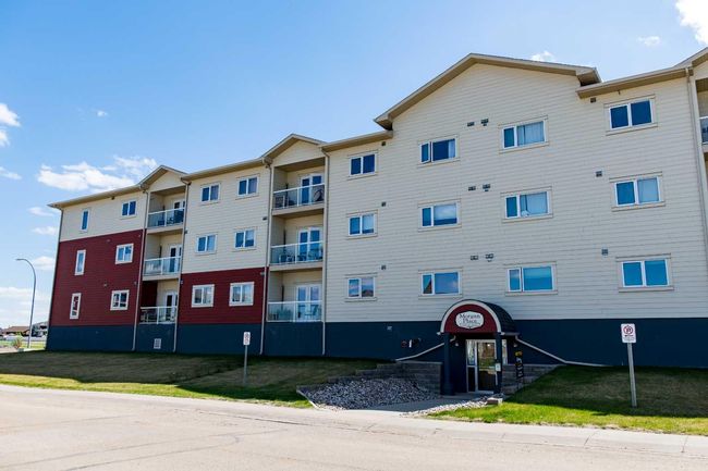 201 - 2609 11 Avenue, Condo with 3 bedrooms, 2 bathrooms and 1 parking in Wainwright AB | Image 12