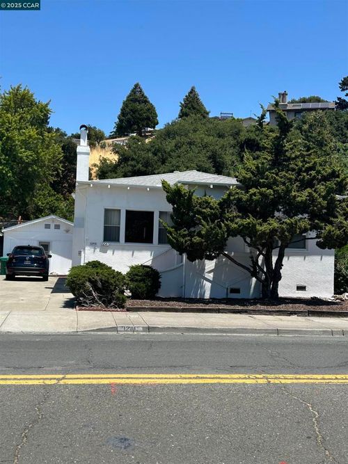 1241 Pinole Valley Rd, Pinole, CA, 94564-1348 | Card Image