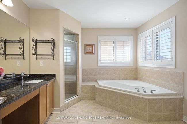 24 Lightheart Dr, House other with 4 bedrooms, 4 bathrooms and 4 parking in Caledon ON | Image 16