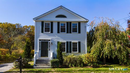 33 Main St, Stonington, CT, 06378-1449 | Card Image
