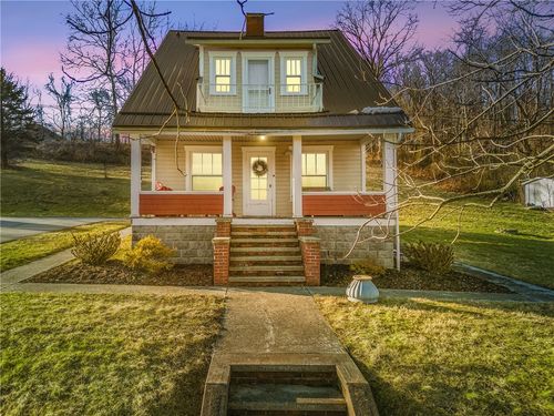 2237 Ridgeview Rd, Mount Pleasant, PA, 15666-2279 | Card Image