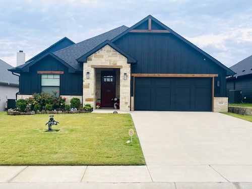 929 Tesslynn Ave, Godley, TX, 76044-1209 | Card Image