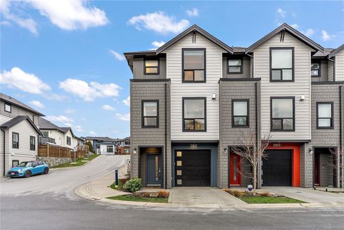 2812 Lunar Crt, Langford, BC, V9B4M2 | Card Image