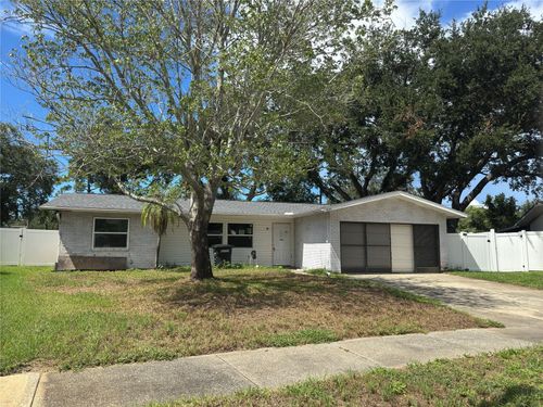 2076 Butternut Cir W, CLEARWATER, FL, 33763-4206 | Card Image