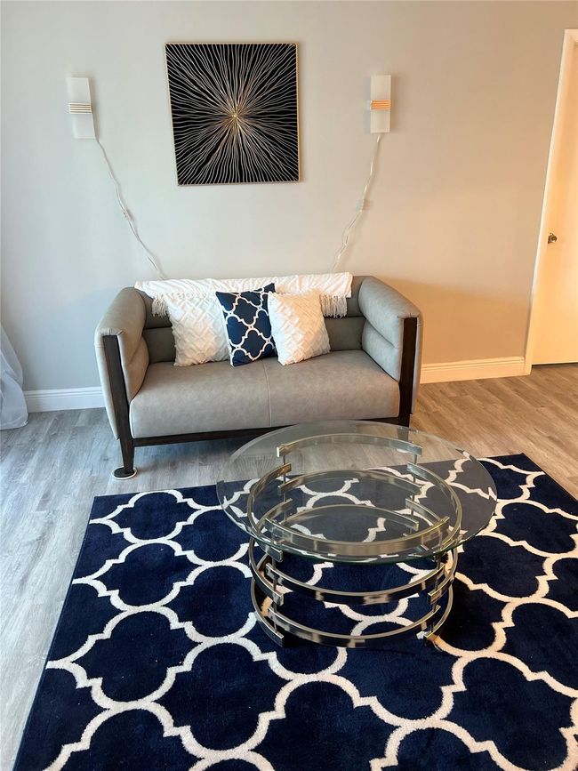APT-209 - 9070 Lime Bay Blvd, Condo with 1 bedrooms, 2 bathrooms and null parking in Tamarac FL | Image 6