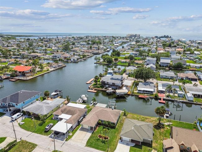 13909 Berkowitz Ave, House other with 3 bedrooms, 2 bathrooms and null parking in Hudson FL | Image 75