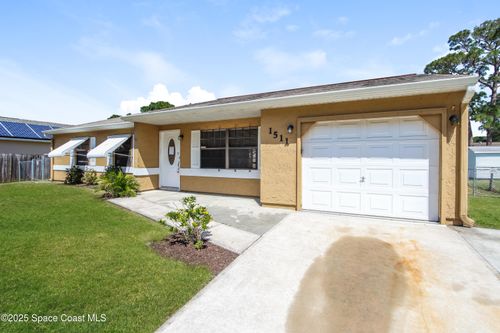 1511 Fairlee Ave Nw, Palm Bay, FL, 32907-8622 | Card Image