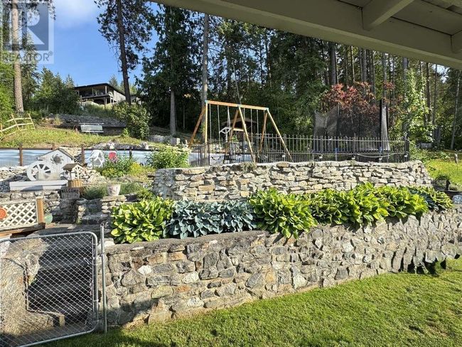 27 Preston Cres, House other with 4 bedrooms, 2 bathrooms and 4 parking in Enderby BC | Image 42