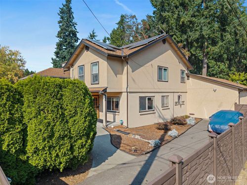 128 Ne 125th St, Seattle, WA, 98125-4708 | Card Image