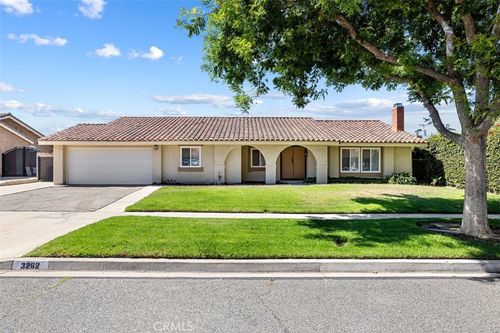 3262 Avenida Simi, Simi Valley, CA, 93063-1506 | Card Image