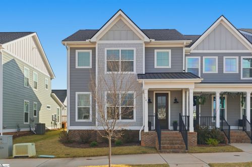 141 Lumpkin St, Travelers Rest, SC, 29690-1875 | Card Image