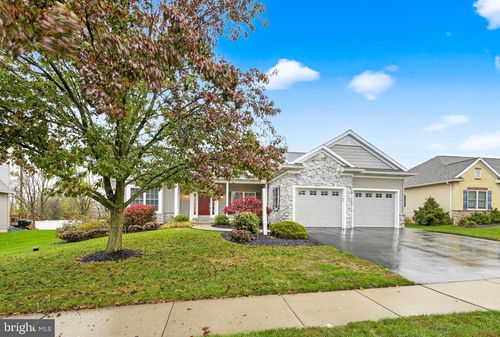 339 Enterprise Dr, Bird In Hand, PA, 17505-9632 | Card Image