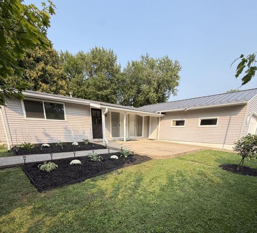 199 Hillwood Dr, Lake City, MN, 55041-2217 | Card Image
