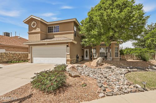 13817 Horizon Heights Cir, Horizon City, TX, 79928-7148 | Card Image