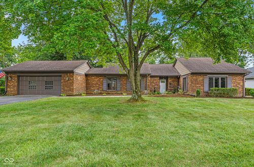 5201 Hawks Point Rd, Indianapolis, IN, 46226-1426 | Card Image