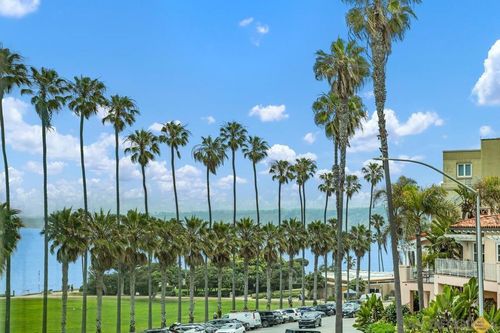 2-8040 Girard Ave, La Jolla, CA, 92037 | Card Image