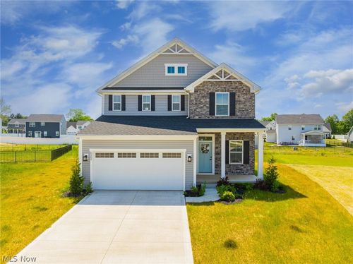 8082 Cora Ct, North Ridgeville, OH, 44039-3932 | Card Image