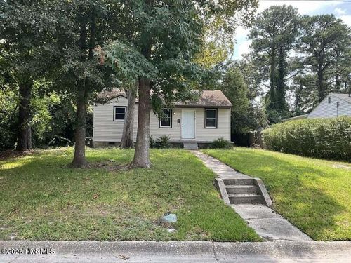 103 Banks St, Jacksonville, NC, 28540-6019 | Card Image