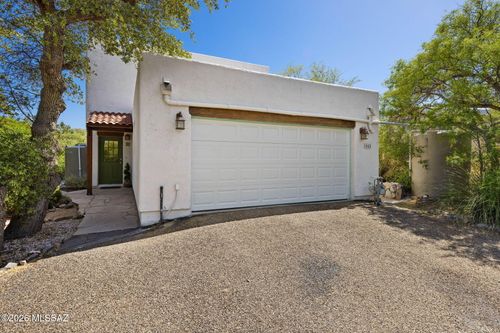 1045 E Nuestro St, Oracle, AZ, 85623 | Card Image