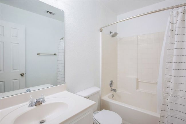 1606 Prickly Pear, House other with 3 bedrooms, 2 bathrooms and 4 parking in Lockhart TX | Image 22