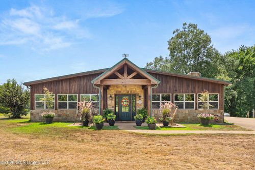 748 Bluegoose Road, Sarah, MS, 38665 | Card Image