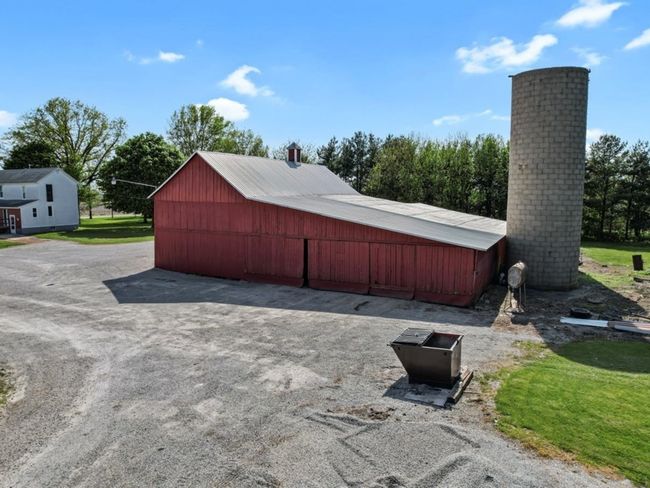 964 E 1100 North Rd, Home with 4 bedrooms, 1 bathrooms and 8 parking in Bement IL | Image 24