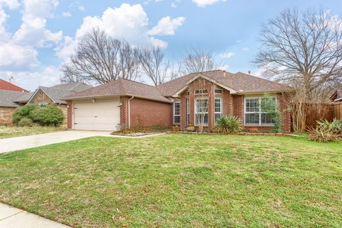 5204 Valleydale Dr, Flower Mound, TX, 75028-1970 | Card Image