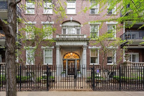 2w-1201 Astor St, Chicago, IL, 60610-2397 | Card Image