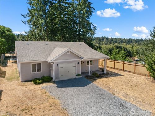 9120 Johnson Rd, Anderson Island, WA, 98303-9658 | Card Image