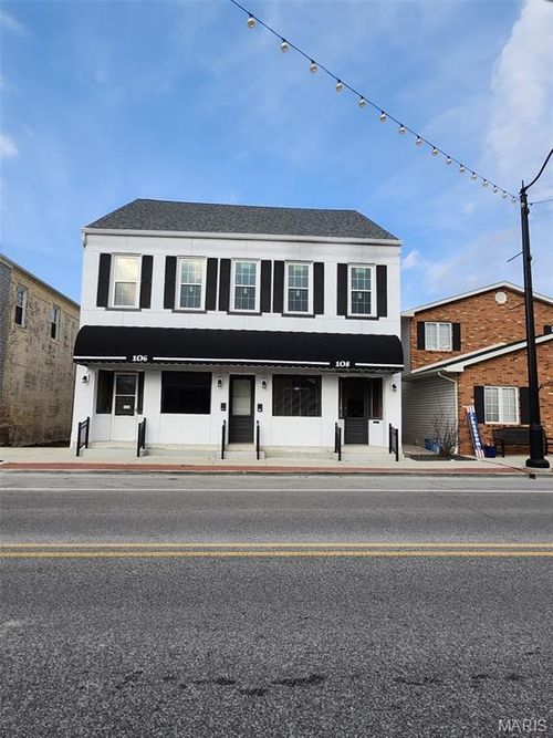 106 S Main St, Columbia, IL, 62236-2306 | Card Image