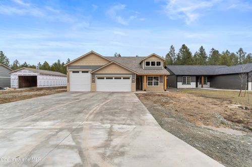 898 E Valley St, Oldtown, ID, 83822 | Card Image