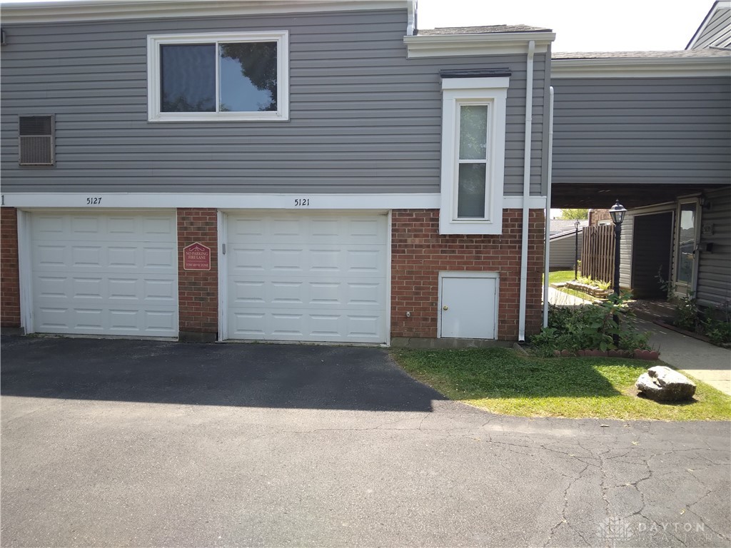 Well Fleet Dr, Dayton, OH 45426