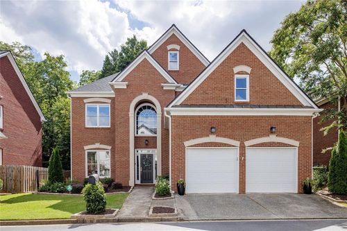 2322 Valley Brook Way Ne, Brookhaven, GA, 30319-5241 | Card Image