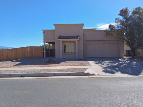 2900 Duerson Trl Sw, Albuquerque, NM, 87121-3695 | Card Image