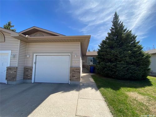 68 Fenson Cres, Yorkton, SK, S3N3S5 | Card Image