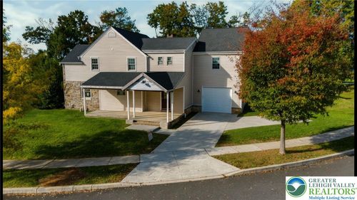 3266 Hecktown Road, Bethlehem Twp, PA, 18020 | Card Image