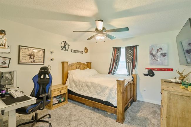 27548 Log Cabin Rd N, House other with 4 bedrooms, 2 bathrooms and 2 parking in Montgomery TX | Image 32