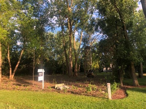 702 Burris Ave, Lake Bluff, IL, 60044-1512 | Card Image
