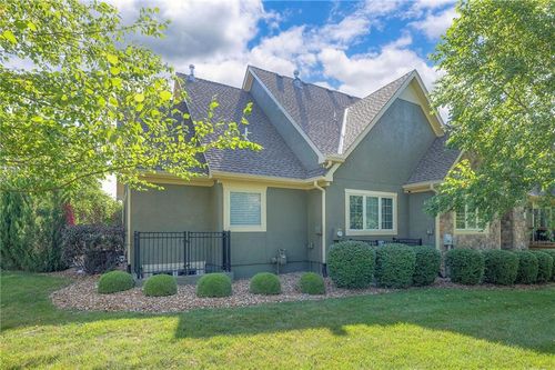 14851 Meadow Ln, Leawood, KS, 66224-4615 | Card Image