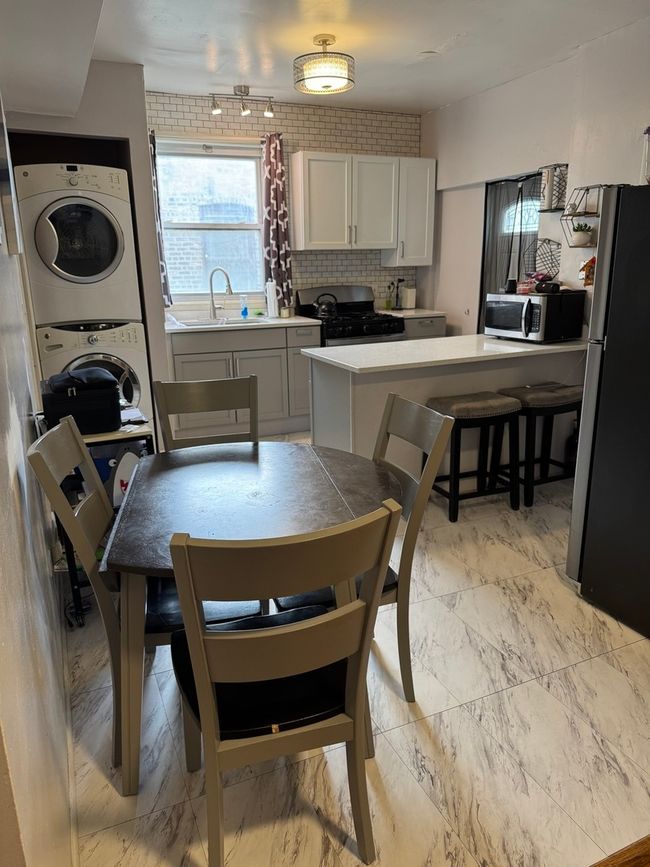 APT-2 - 5301 Le Moyne St, Condo with 2 bedrooms, 1 bathrooms and 1 parking in CHICAGO IL | Image 13
