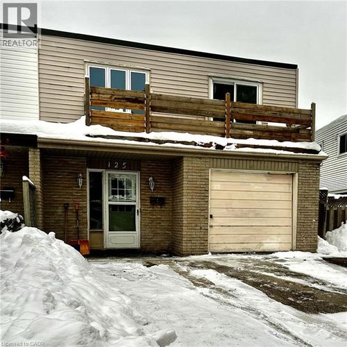 125 Ingleside Dr, Kitchener, ON, N2M2G9 | Card Image