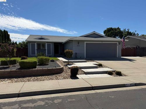 4024 Mellowood Dr, Oakley, CA, 94561-2430 | Card Image
